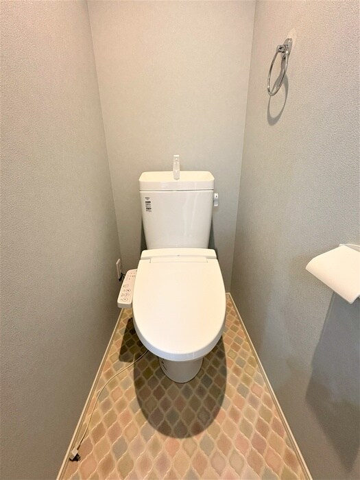 物件内観写真15　(トイレ)