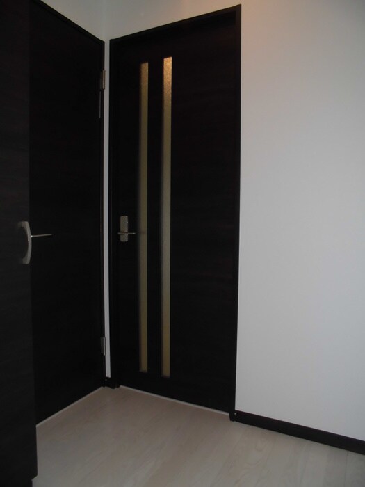 物件内観写真20　(玄関)