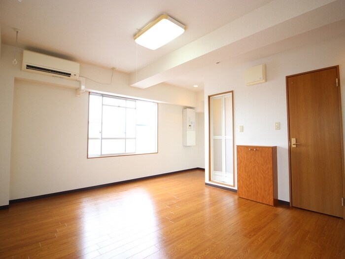 物件内観写真6　(居室)