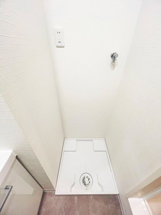 物件内観写真19　(洗濯機置場)