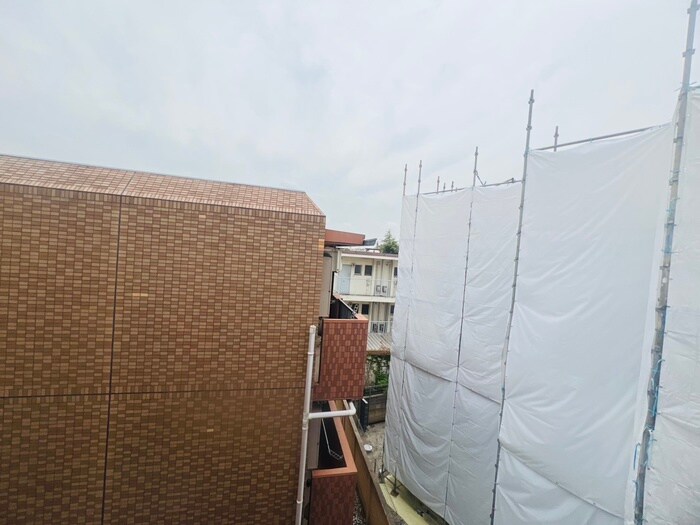 物件内観写真21　(室内からの展望)