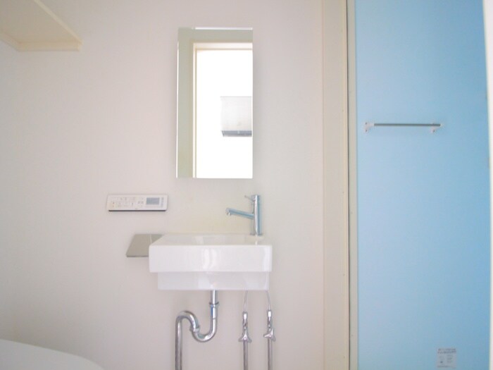 物件内観写真8　(洗面)