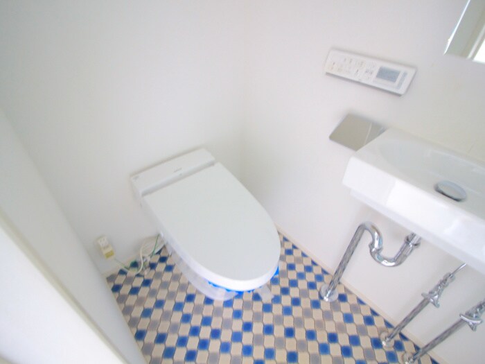 物件内観写真10　(トイレ)