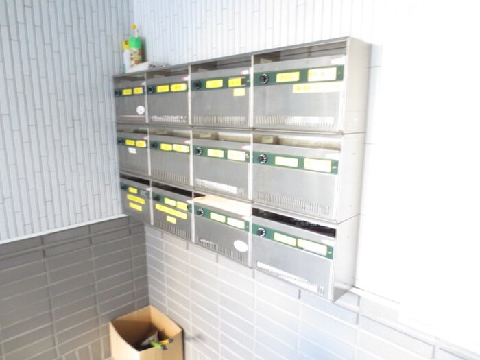 物件外観写真6　(建物設備)