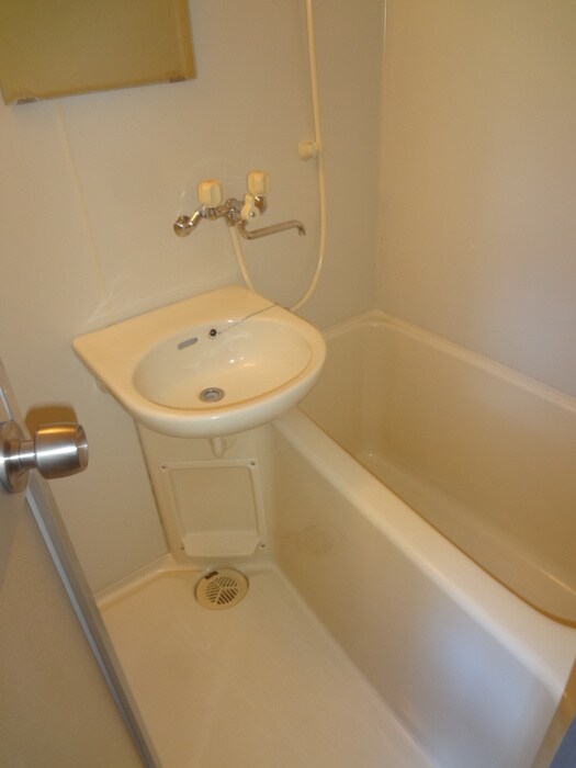 物件内観写真13　(バス／シャワールーム等)