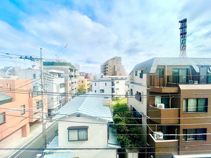 物件内観写真22　(室内からの展望)