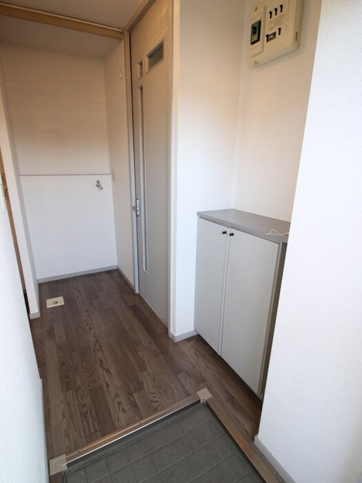 物件内観写真17　(玄関)