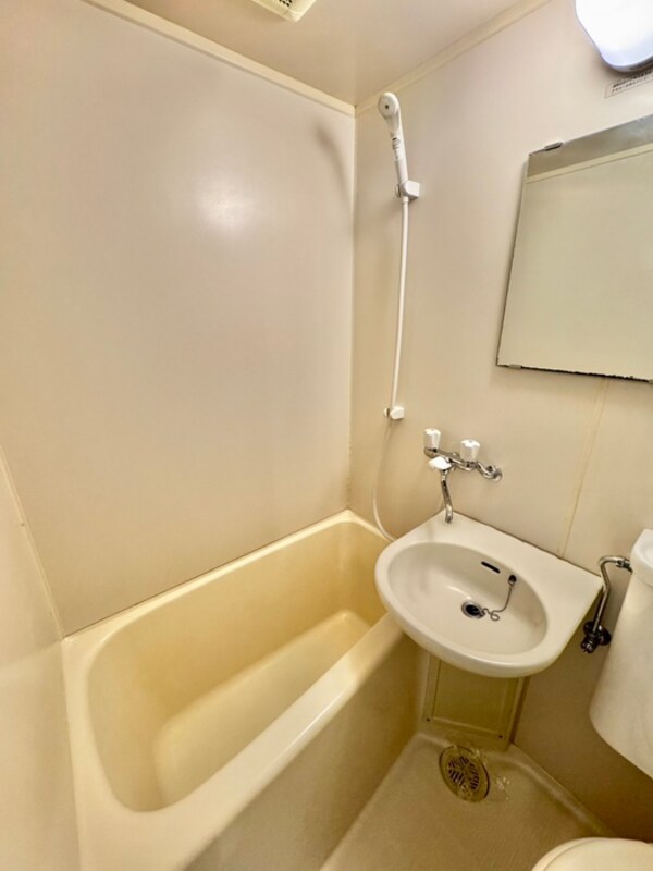 バス／シャワールーム等