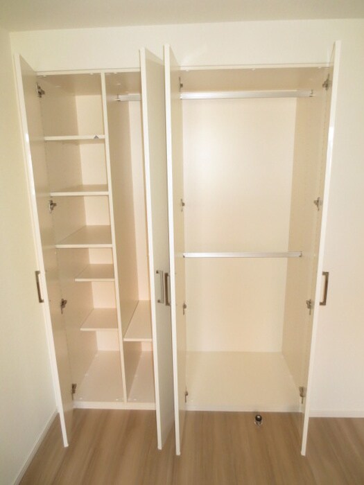 物件内観写真9　(収納)