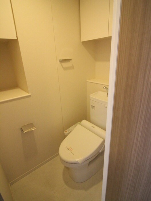 物件内観写真14　(トイレ)