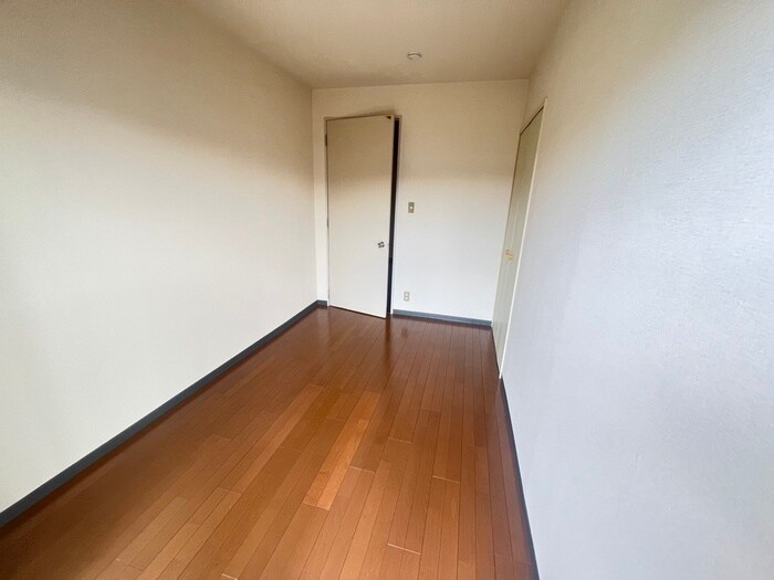 物件内観写真15　(居室)