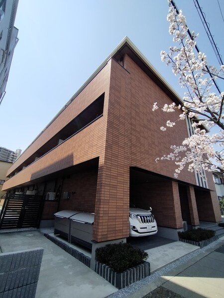 フォレストメゾン浦和外観写真