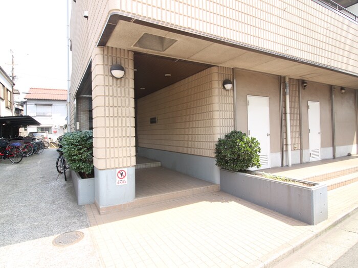 物件外観写真3　(外観写真)