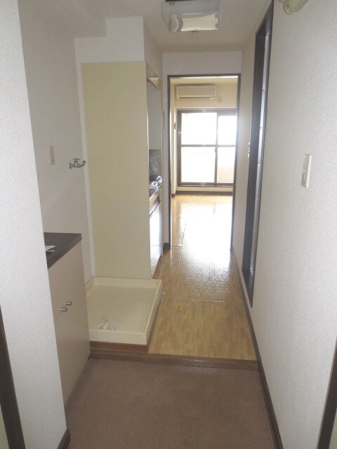 物件内観写真10　(居室)