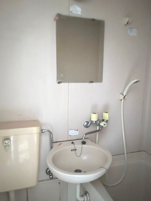 物件内観写真12　(洗面)