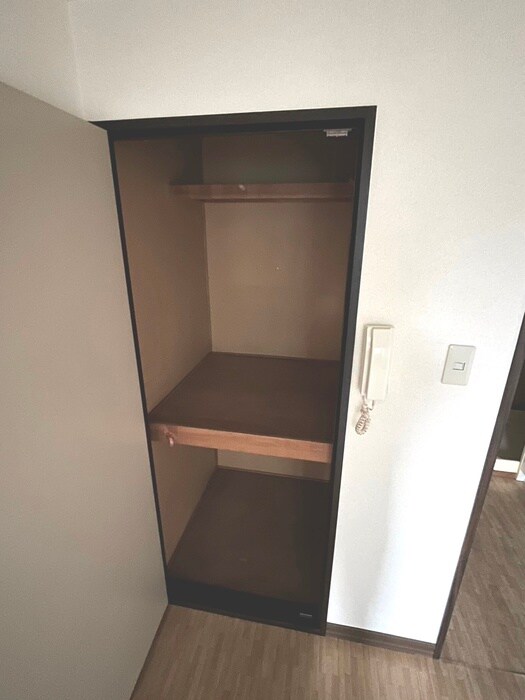 物件内観写真13　(収納)