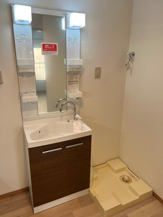 物件内観写真6　(洗面)