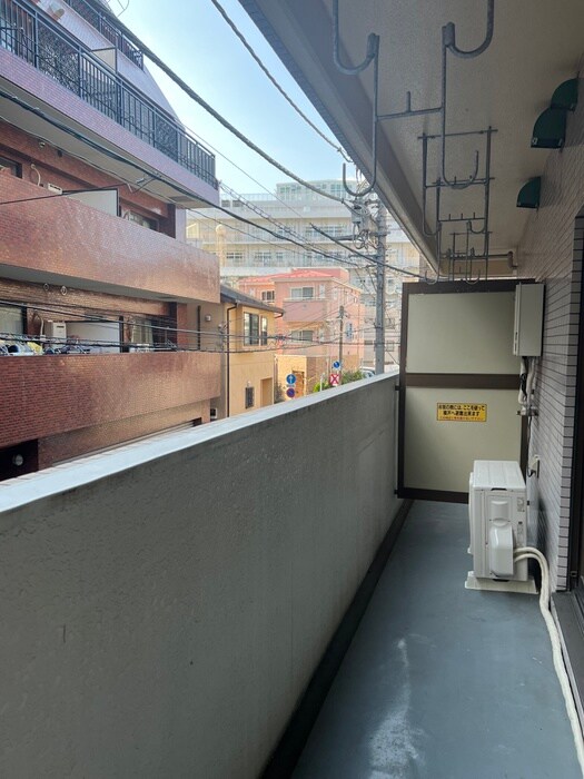 物件内観写真11　(ベランダ・バルコニー)