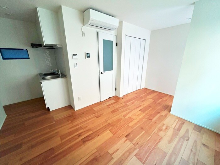 物件内観写真8　(居室)