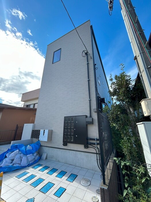 物件外観写真3　(外観写真)