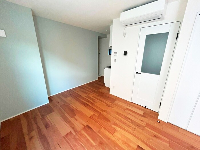 物件内観写真9　(居室)