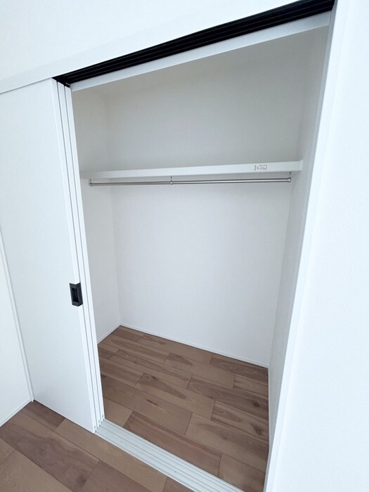 物件内観写真10　(収納)
