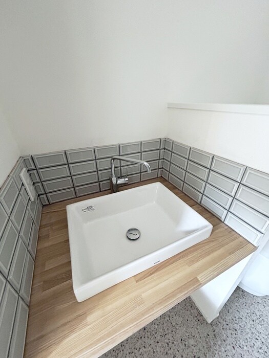 物件内観写真14　(洗面)