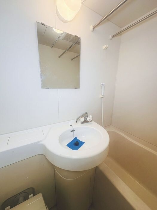 物件内観写真13　(洗面)