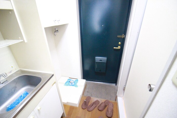 物件内観写真17　(玄関)