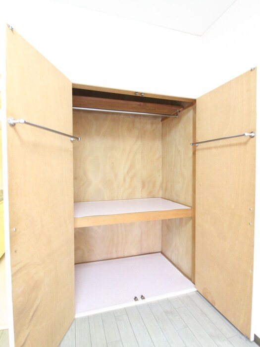 物件内観写真17　(収納)