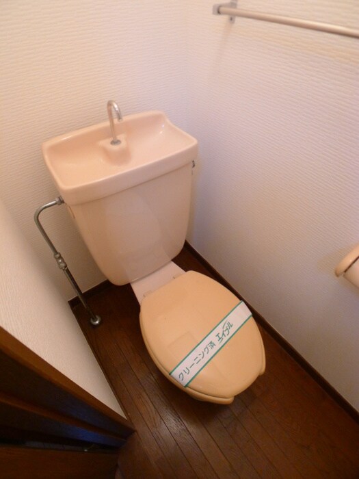 物件内観写真6　(トイレ)