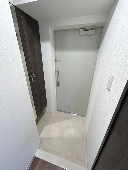 物件内観写真17　(玄関)