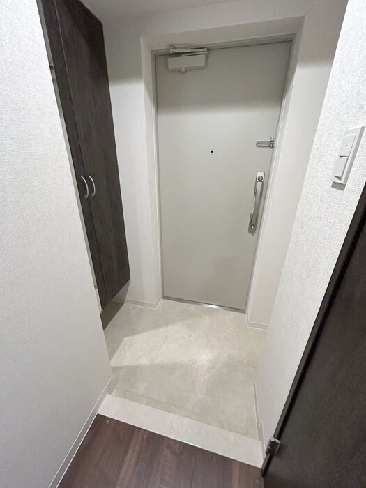 物件内観写真17　(玄関)