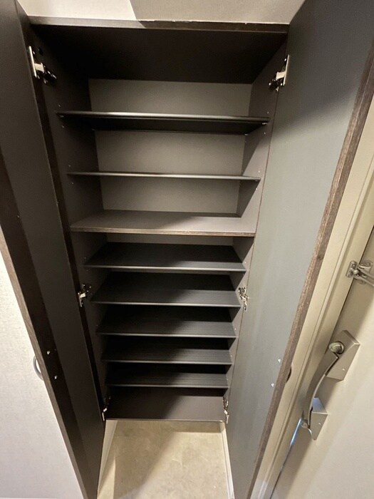 物件内観写真18　(靴箱)