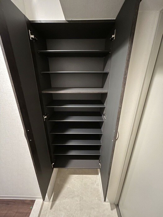 物件内観写真18　(靴箱)