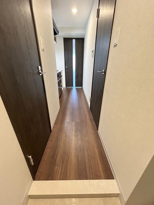 物件内観写真19　(廊下)