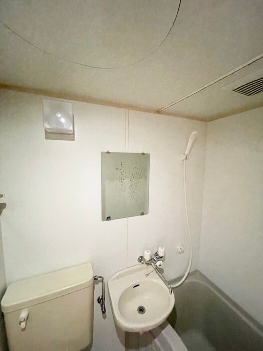 物件内観写真18　(洗面)