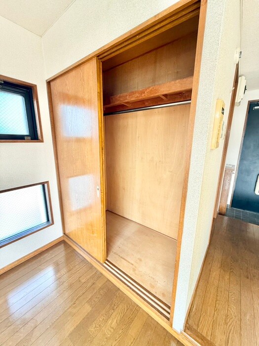 物件内観写真12　(収納)