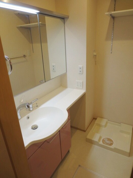 物件内観写真13　(洗面)