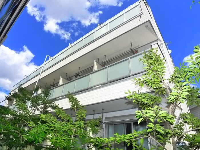 ベルス市川の外観写真