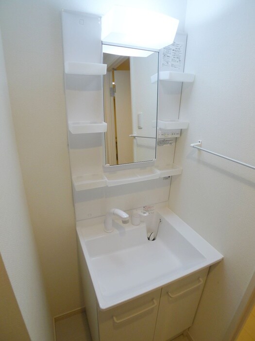 物件内観写真13　(洗面)