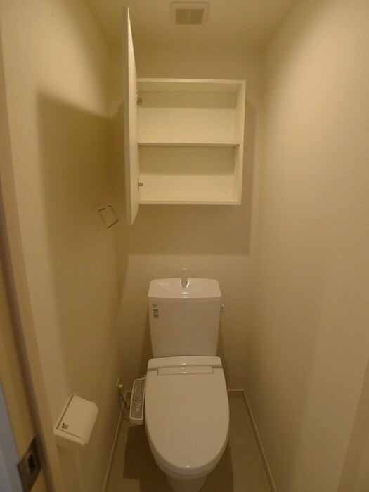 物件内観写真14　(トイレ)