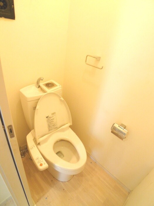 物件内観写真18　(トイレ)