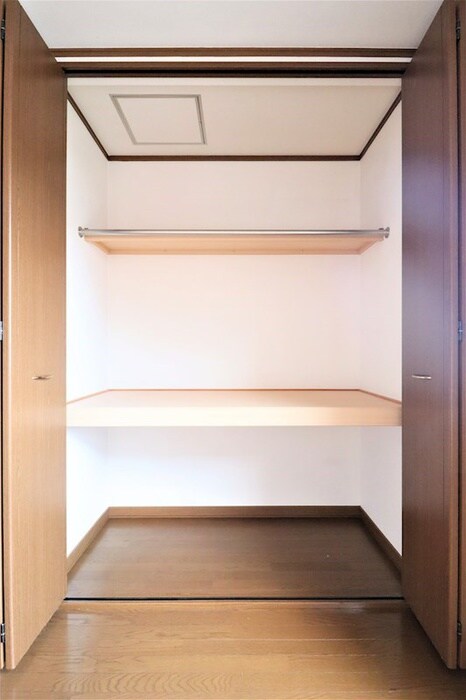 物件内観写真13　(収納)