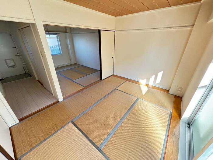 物件内観写真7　(居室)