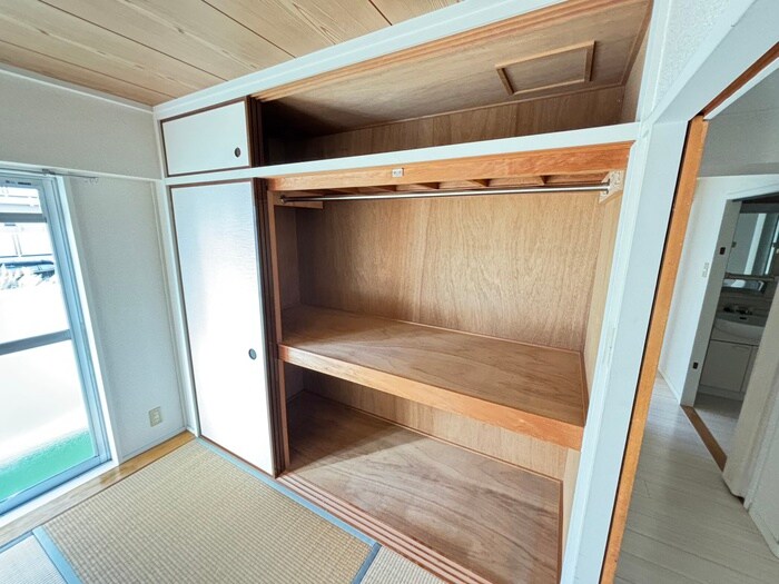 物件内観写真10　(収納)