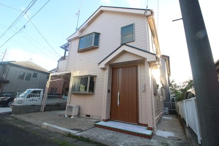 川島町貸家外観写真