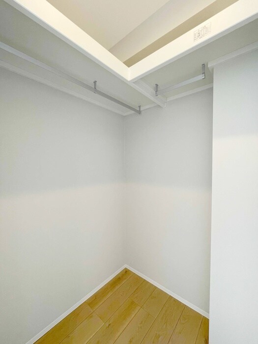 物件内観写真16　(収納)