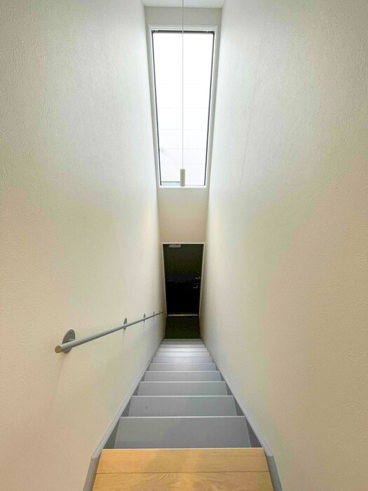 物件内観写真18　(廊下)