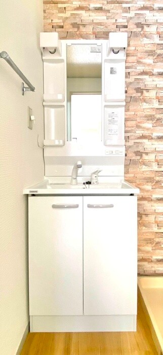 物件内観写真12　(収納)